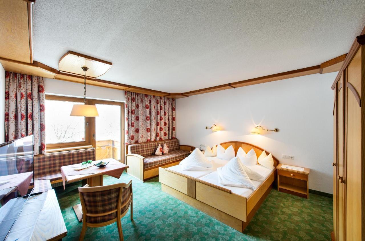 Huber Hotel Tramserhof Landeck Exterior photo